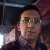 Esi, 34  , Levittown (Commonwealth of Pennsylvania)