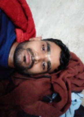 Rajnath Singh, 27, India, Raipur (Chhattisgarh)