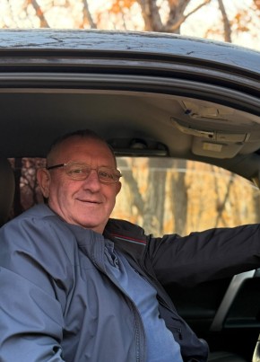 Vladimir, 62, Russia, Vladivostok