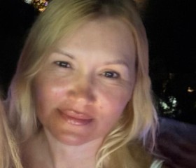 Lara, 47, Moscow