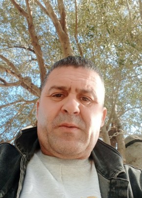 Foudel, 46, People’s Democratic Republic of Algeria, Chemini