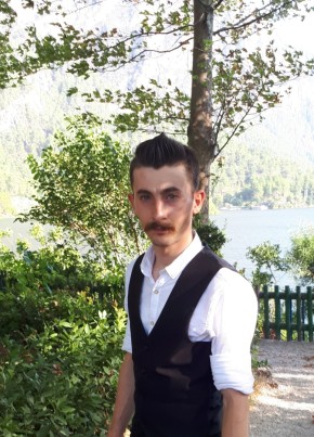 Ataman Armağan , 28, Türkiye Cumhuriyeti, Isparta