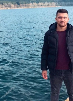 Hasan Hüseyin, 22, Türkiye Cumhuriyeti, Isparta