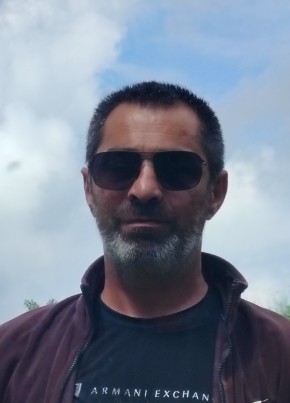 Рома из Магарамкента 43 года