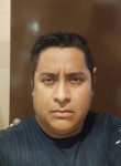 Roy, 34, Cancun
