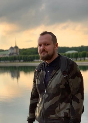 Максим из Москвы 41 год