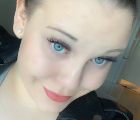 Essi, 21, Tampere