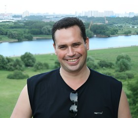 Viktor, 53, Moscow