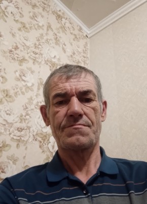 Александр из Маймы 48 лет