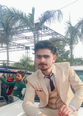 Farid Alam, 24, India, Ghaziabad