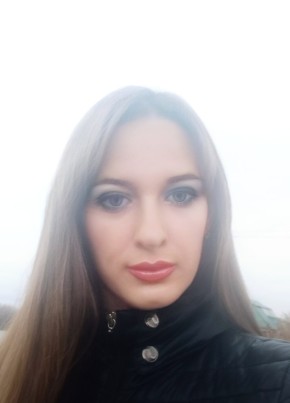 Вероника, 32, Россия, Оренбург