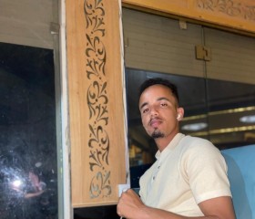 Rachid, 25, South Tangerang
