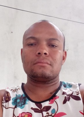 Yuri из São Sebastião do Passé 36 лет