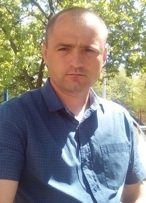 Александр, 37, Россия, Дивноморское