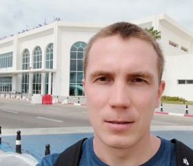Aleksey, 38, El Alamein