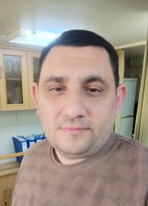 Илья из Киева 45 лет