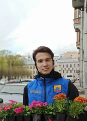 Михаил