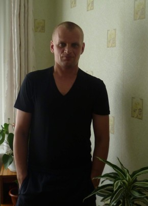 Игорь, 41, Россия, Киров (Кировская обл.)