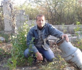 Юрий, 63 года, Краснодон