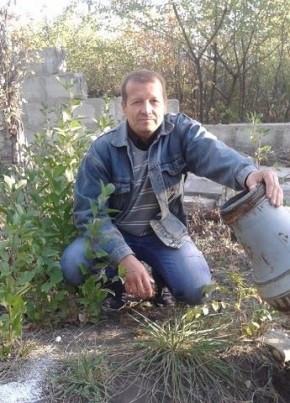 Юрий, 63, Україна, Краснодон