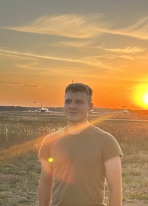 Алексей из Киров (Кировской обл.) 23 года