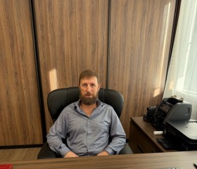 Konstantin, 47, Yekaterinburg