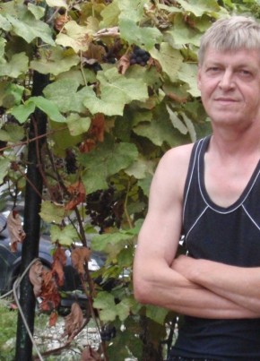 Александр, 60, Россия, Петрозаводск