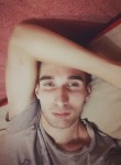 Denis , 25  , Khabarovsk