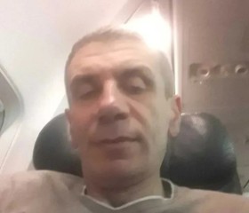 Artur, 54, Moscow