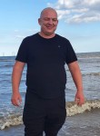 Andrej, 39  , Felixstowe