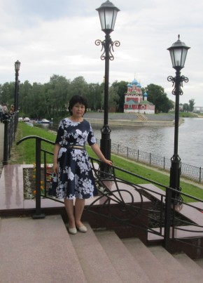 Флора Лихачёва, 55, Россия, Углич