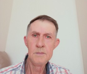 Евгений, 73 года, Краснодар