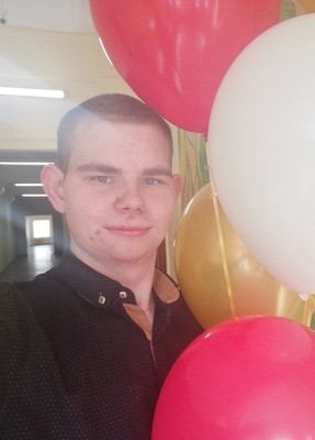 Евгений, 23, Россия, Губкин