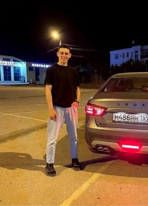 Александр, 21, Россия, Москва