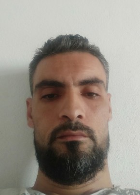 Nabil, 35, People’s Democratic Republic of Algeria, Melouza