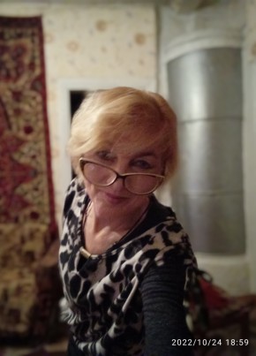 Ирина, 57, Россия, Измайлово (Ульяновск)