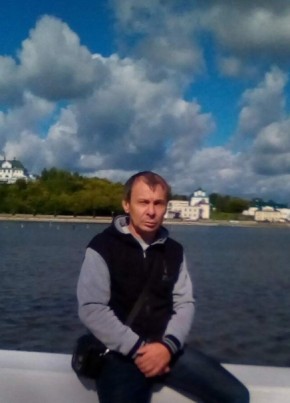 Александр из Алатыри 57 лет