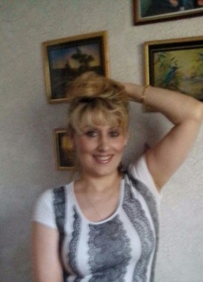 tanya, 59, Россия, Санкт-Петербург