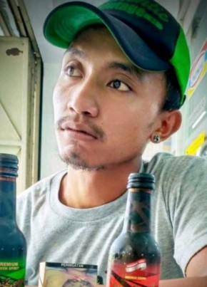 sugiyarto из Kota Surakarta 31 год