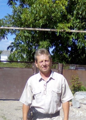 Виталий, 56, Россия, Новомалороссийская