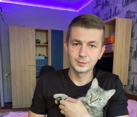 Mikhail, 33, Luhansk