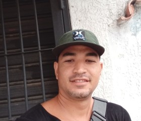 Javier, 32 года, Maracay