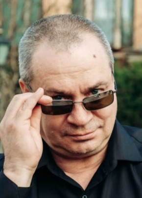 Андрей из Иркутска 56 лет