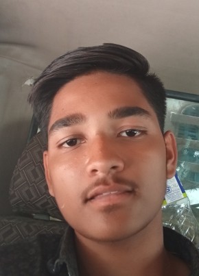Kunal, 18, India, Pune