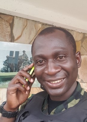 Nestor, 38, Republic of Cameroon, Douala
