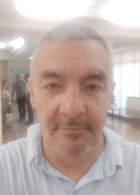 Дмитрий из Новороссийска 48 лет