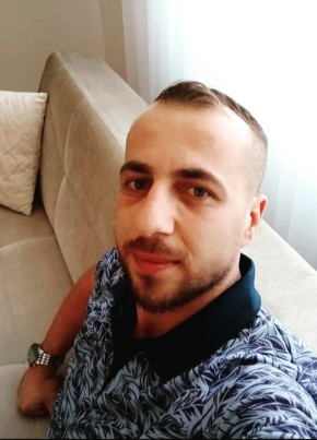Aykut Alpagat, 32, Türkiye Cumhuriyeti, Kandıra