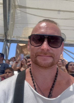 Михаил из Казани 34 года