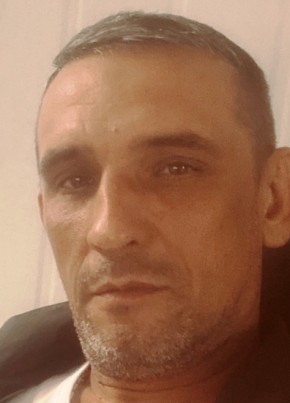 Михаил из Москвы 44 года