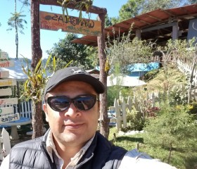 Luis Valenzuela, 46, Petapa